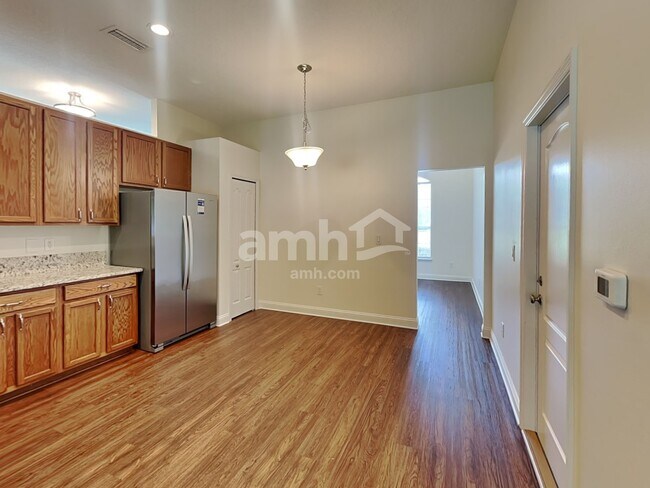 Building Photo - 502 Chinkapin Ct