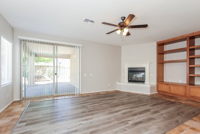 Foto del edificio - 27309 N 84th Dr