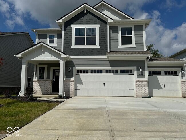 Building Photo - 17032 Sandhurst Pl