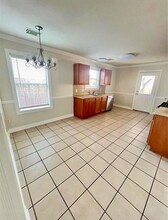 Building Photo - 1614 York Creek Dr