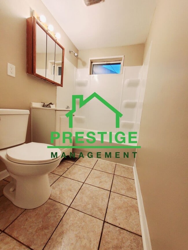 Foto del edificio - Section 8 Approved!!  3 Bedroom 1 Bath