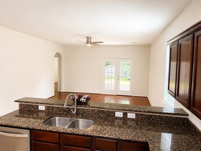 Foto del edificio - 38106 Sweetwater Cir