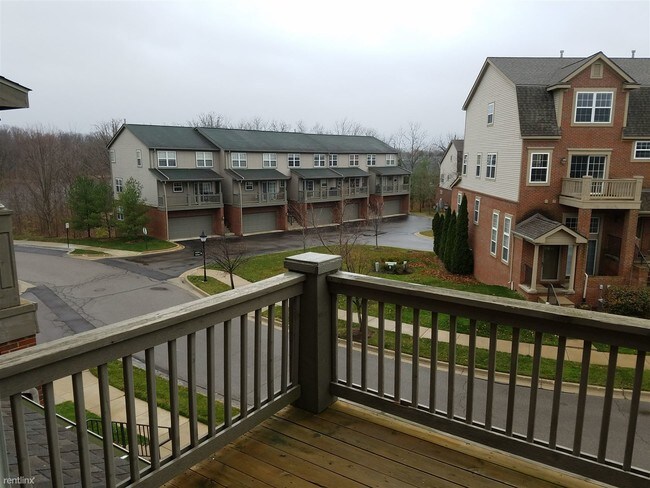 Building Photo - 3011 Barclay Way