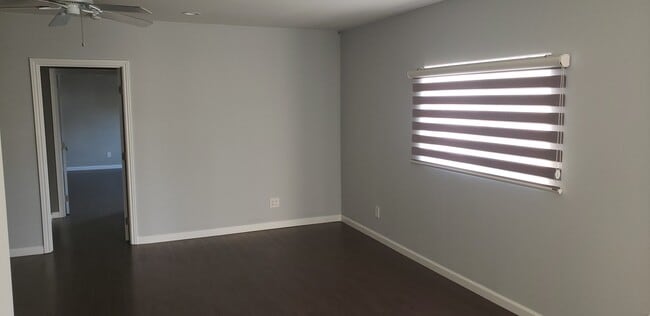 Living Room - 8131 Lloyd Ave