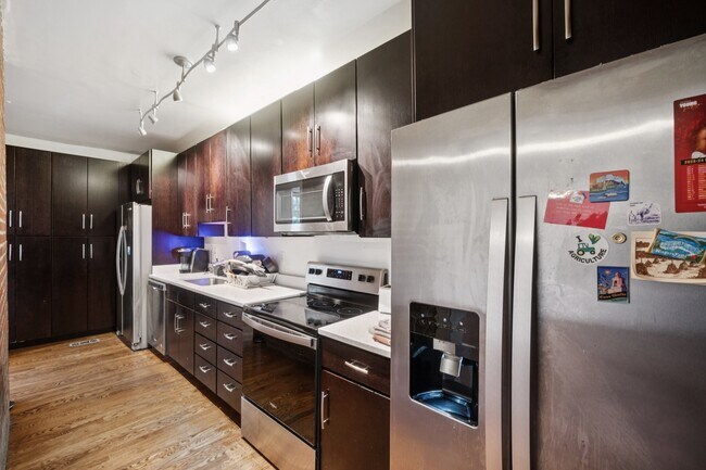 Foto del edificio - 8400 48th Ave