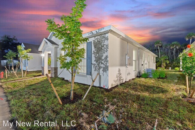 Building Photo - 3 br, 2 bath House - 708 Treehouse Lane