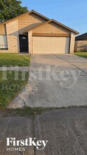 Building Photo - 5423 Greenhill Forest Dr