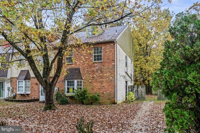 Building Photo - 4899 Bala Ct