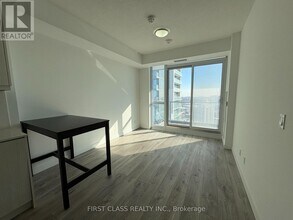 Building Photo - 38 Forest Manor Rd