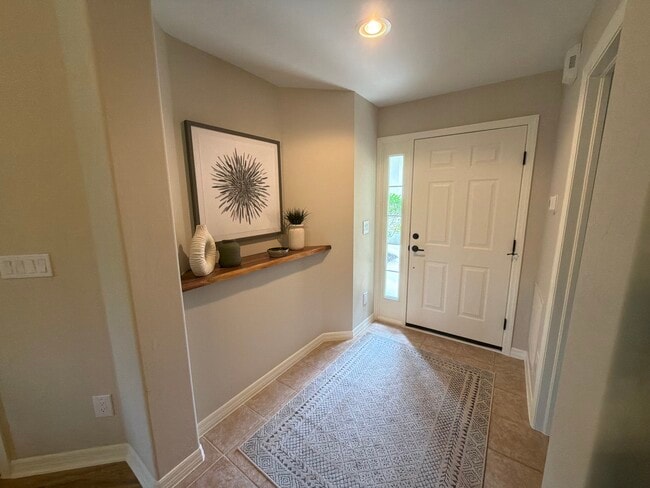 Foto del edificio - 15161 Royal Windsor Ln