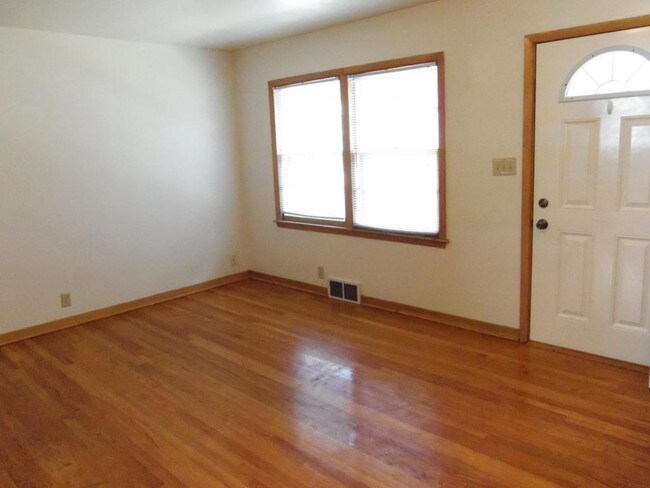 Building Photo - 1418 B Street, #1418