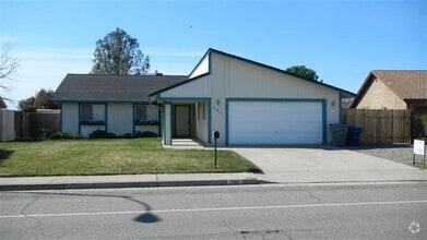 Building Photo - 2911 Starlight Blvd