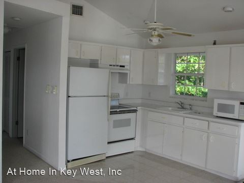 Building Photo - 2 br, 2 bath House - 12 Shore Terrace