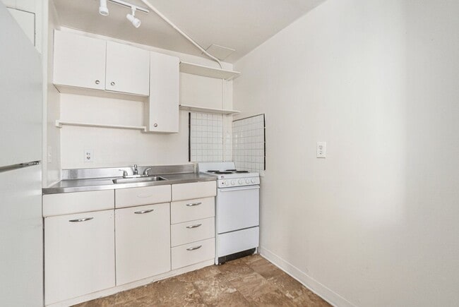 Foto del edificio - 2 BR Carriage Home 3 Blocks from Cheesman Park!