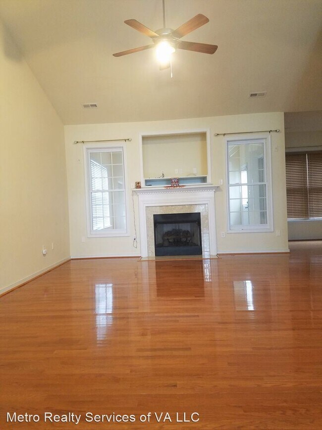 Foto del edificio - 4 br, 2 bath House - 11512 Charles Towne Road