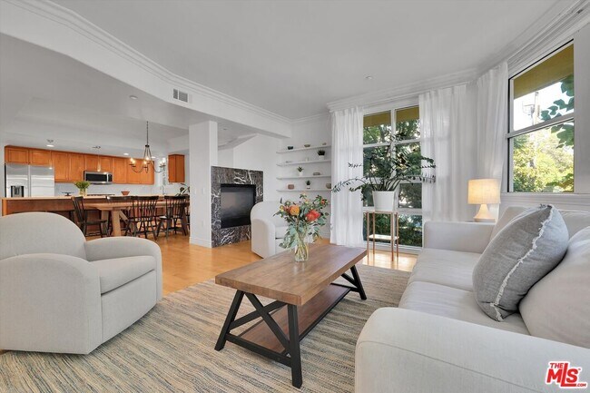 Foto del edificio - 1601 S Bentley Ave