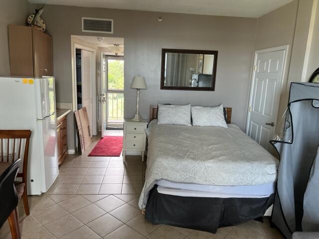 Foto del edificio - 214 Miracle Strip Pkwy SW
