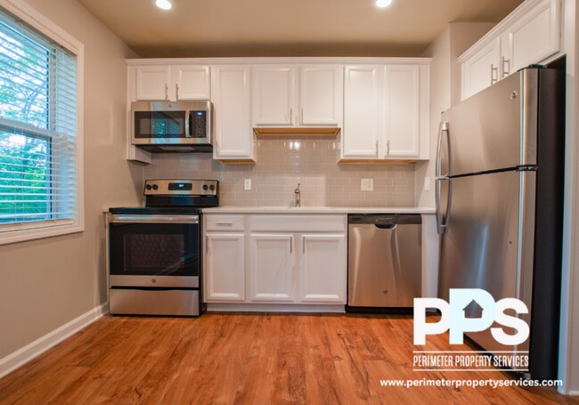 Foto del edificio - 2145 Bolton Rd NW