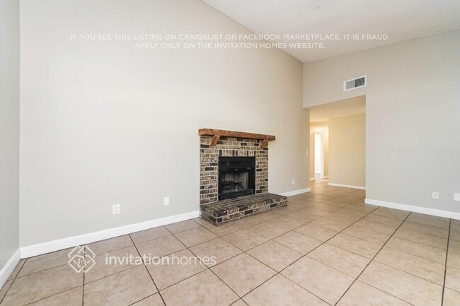 Foto del edificio - 2819 Bermuda Ave N