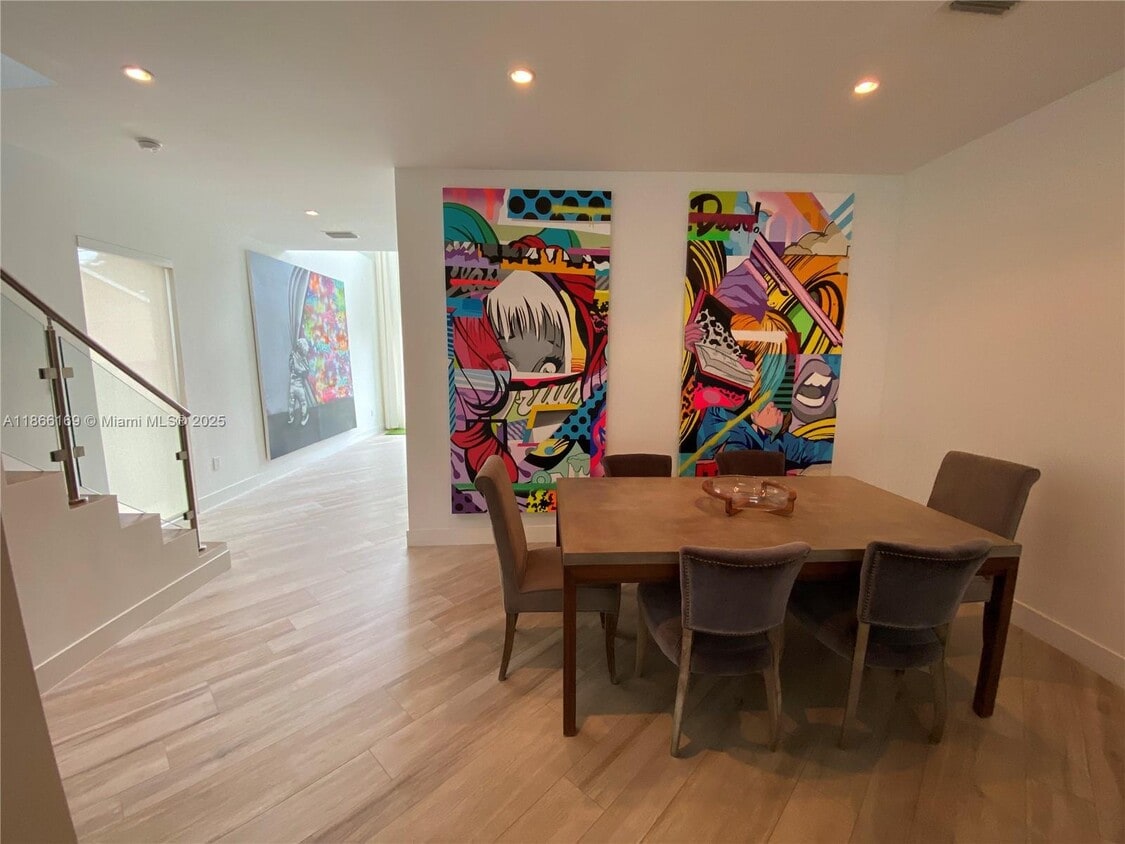 Foto principal - 2931 SW 27th Terrace