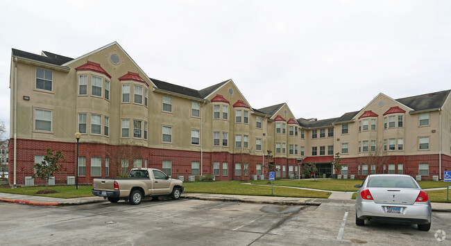 Building Photo - Cornerstone Gardens