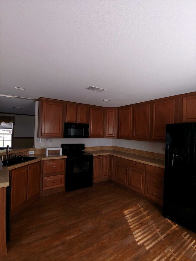 Building Photo - 1282 Hwy 253