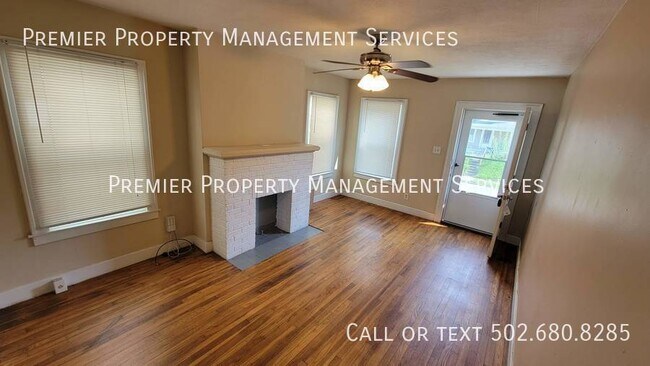 Foto del edificio - Large 4 Bedroom Home