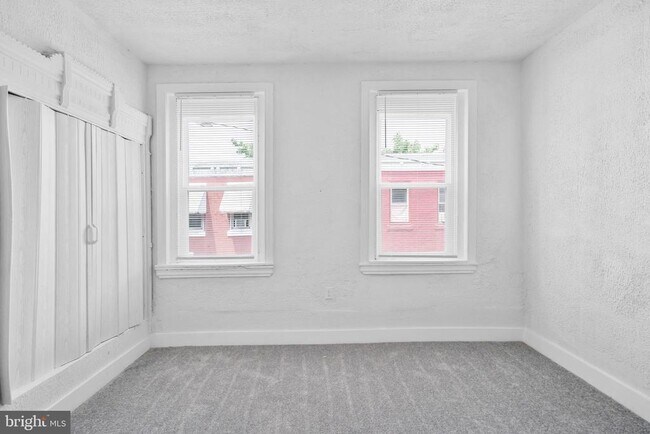Building Photo - 2423 N Bouvier St