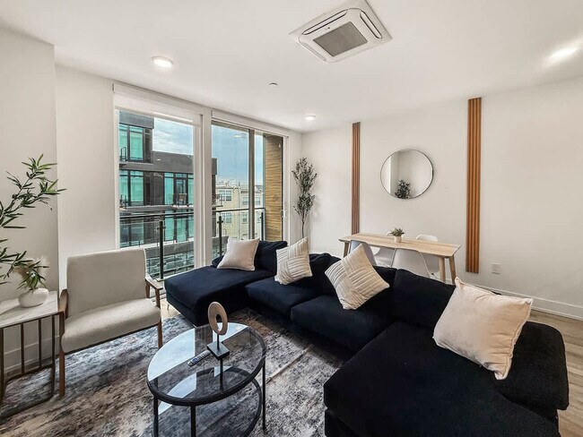 Foto del edificio - 1214 N American St