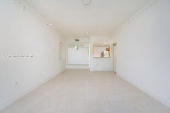 Building Photo - 6320 NW 114th Ave