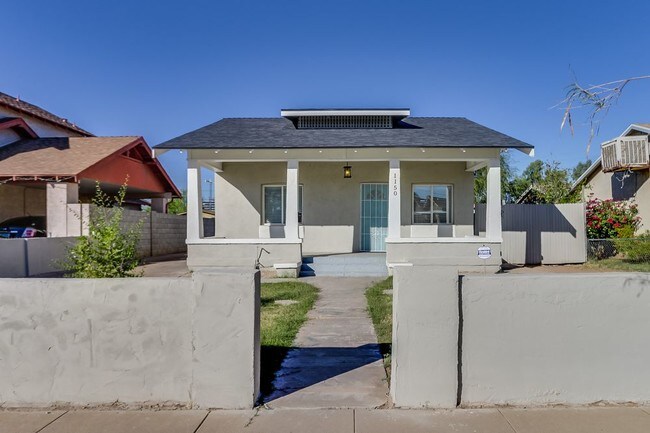 Building Photo - 1150 E Garfield St
