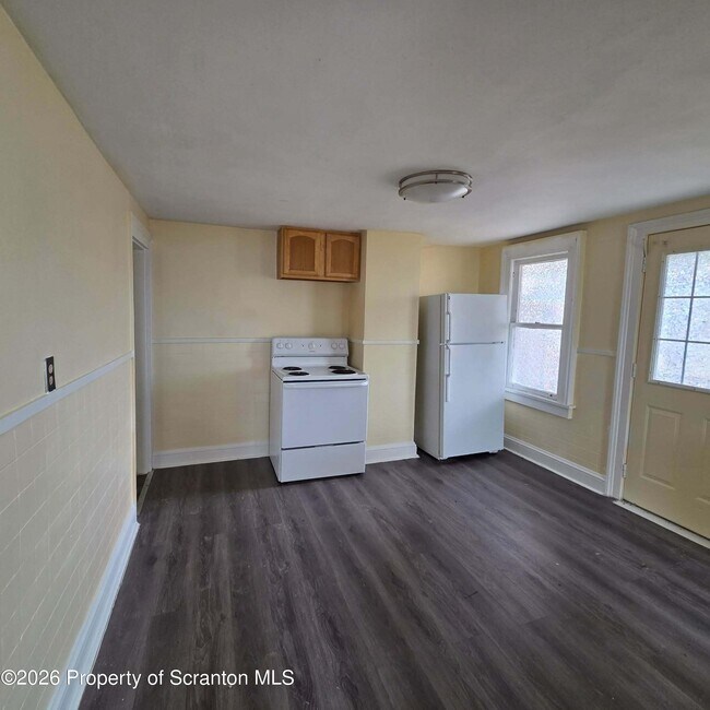 Foto del edificio - 114 N Hyde Park Ave