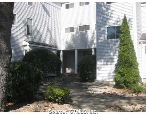 Main Entrance - 655 Talcottville Rd