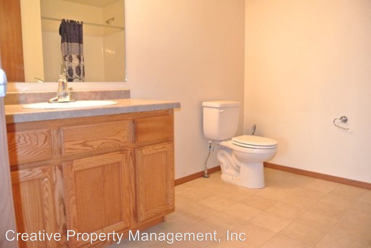 Foto principal - 302 Elm St