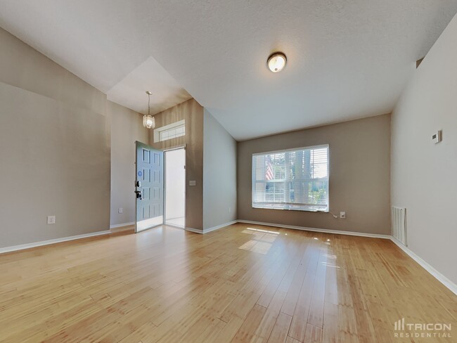 Foto del edificio - 3423 Silver Meadow Way