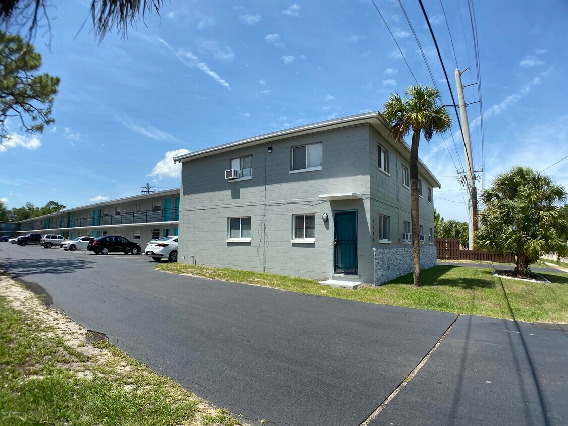 Foto principal - 1404 S Deleon Ave