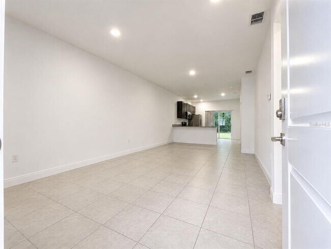 Building Photo - 13664 SW 61st Ct