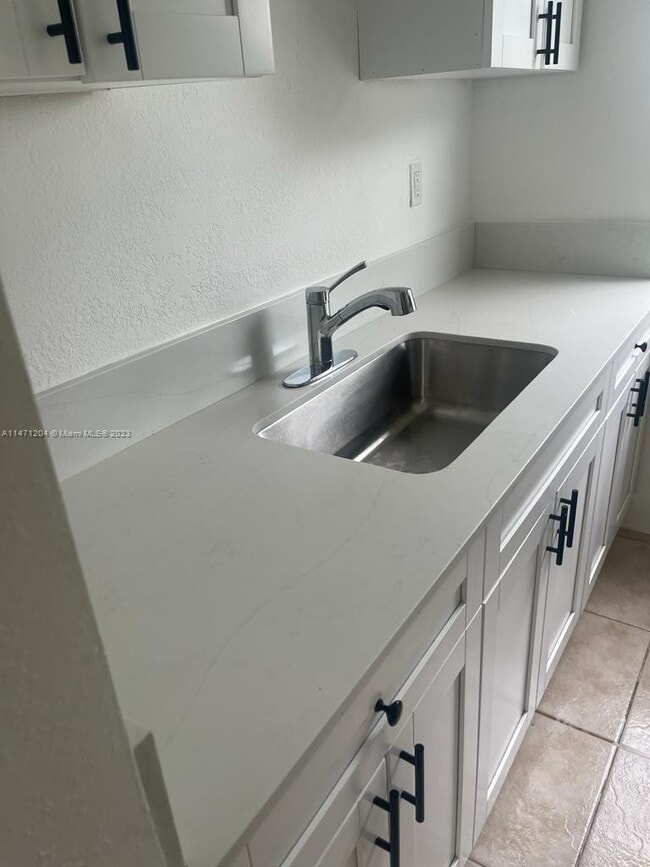 Building Photo - 26611 SW 138th Ct