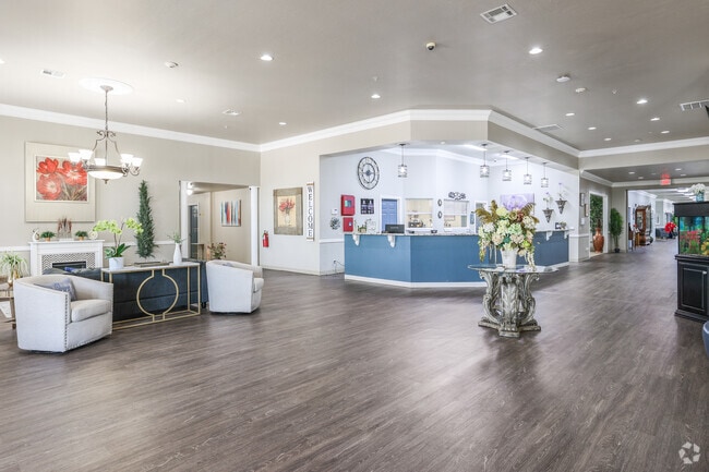 Lobby Photo - Silver Elm Estates of Edmond