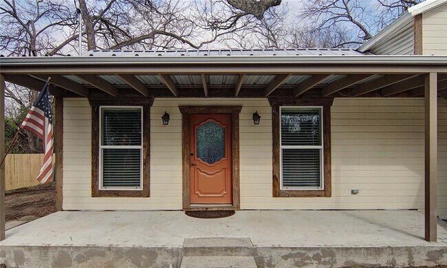 Foto del edificio - 311 Soward Ave