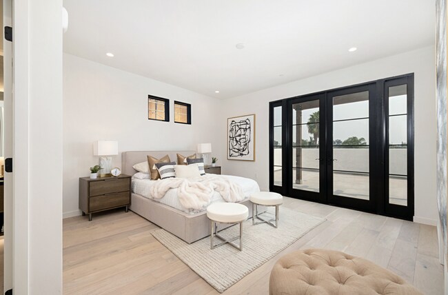 Foto del edificio - 1333 S Orange Grove Ave