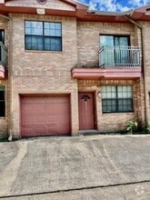 Building Photo - 9400 Bellaire Blvd