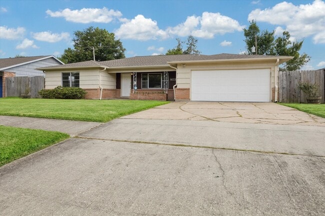 Building Photo - 8037 Longridge Dr