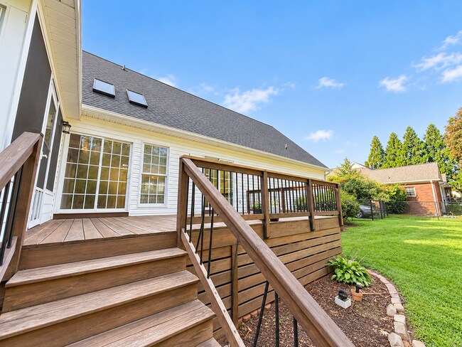 Foto del edificio - 551 Beaver Ct