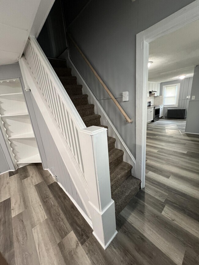 Building Photo - 85 Chestnut St