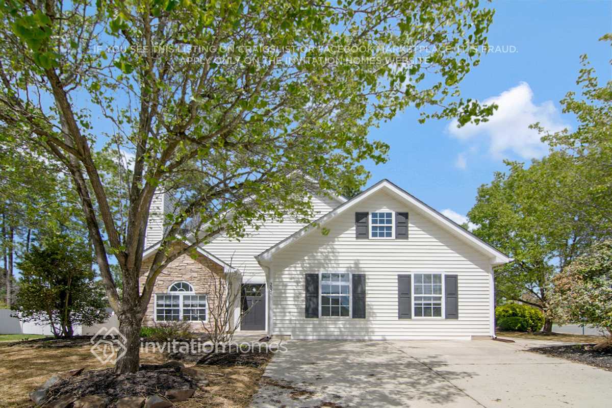 Foto principal - 2831 Bombay Dr