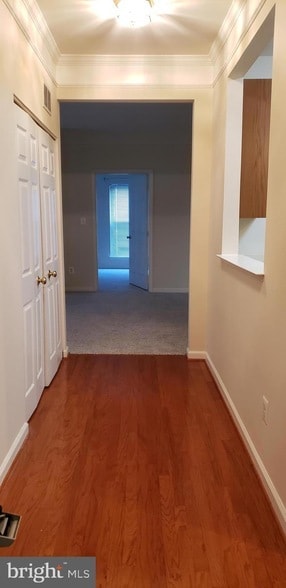 Building Photo - 6501 Grange Ln