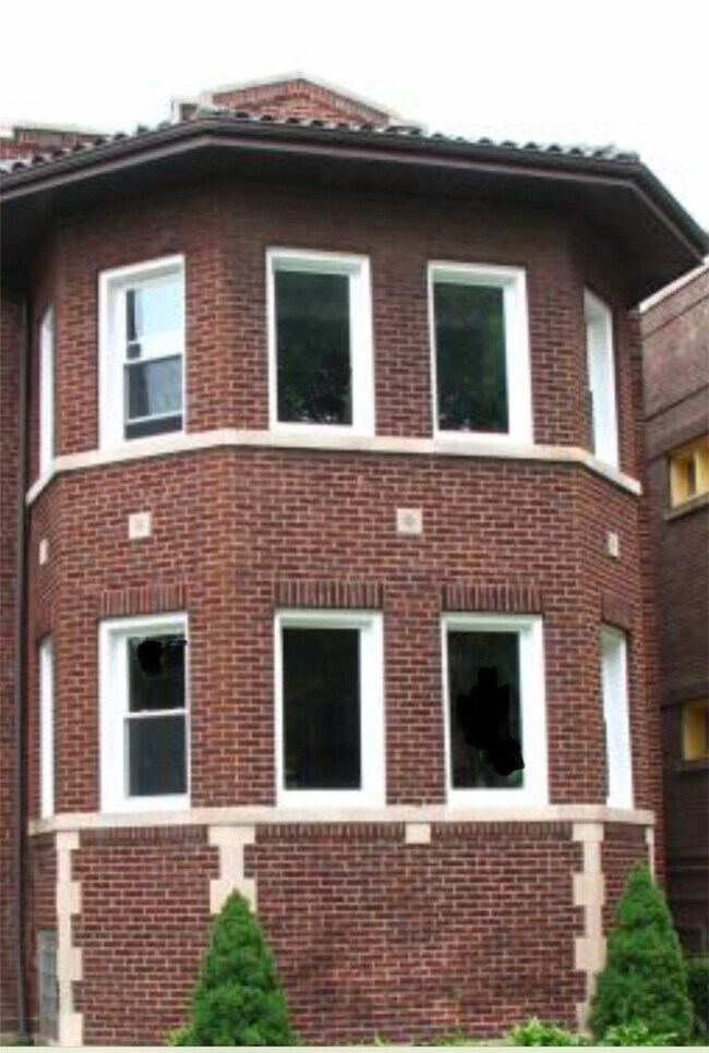 Foto del edificio - 7811 S Euclid Ave