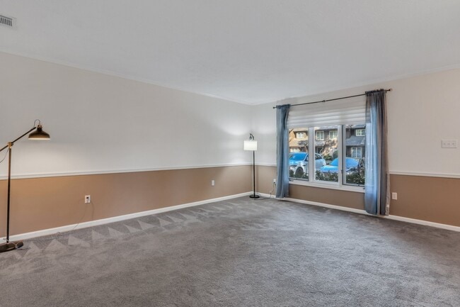 Building Photo - 59 Fiddlers Ct