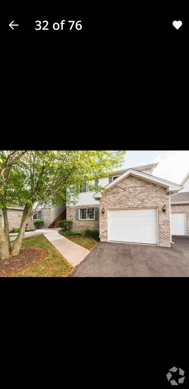 Building Photo - 949 Constance Ln